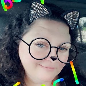 Meet your Posher, Tracy